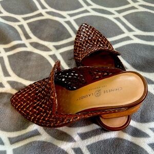 Chinese Laundry Mayflower Woven Mule in Cognac